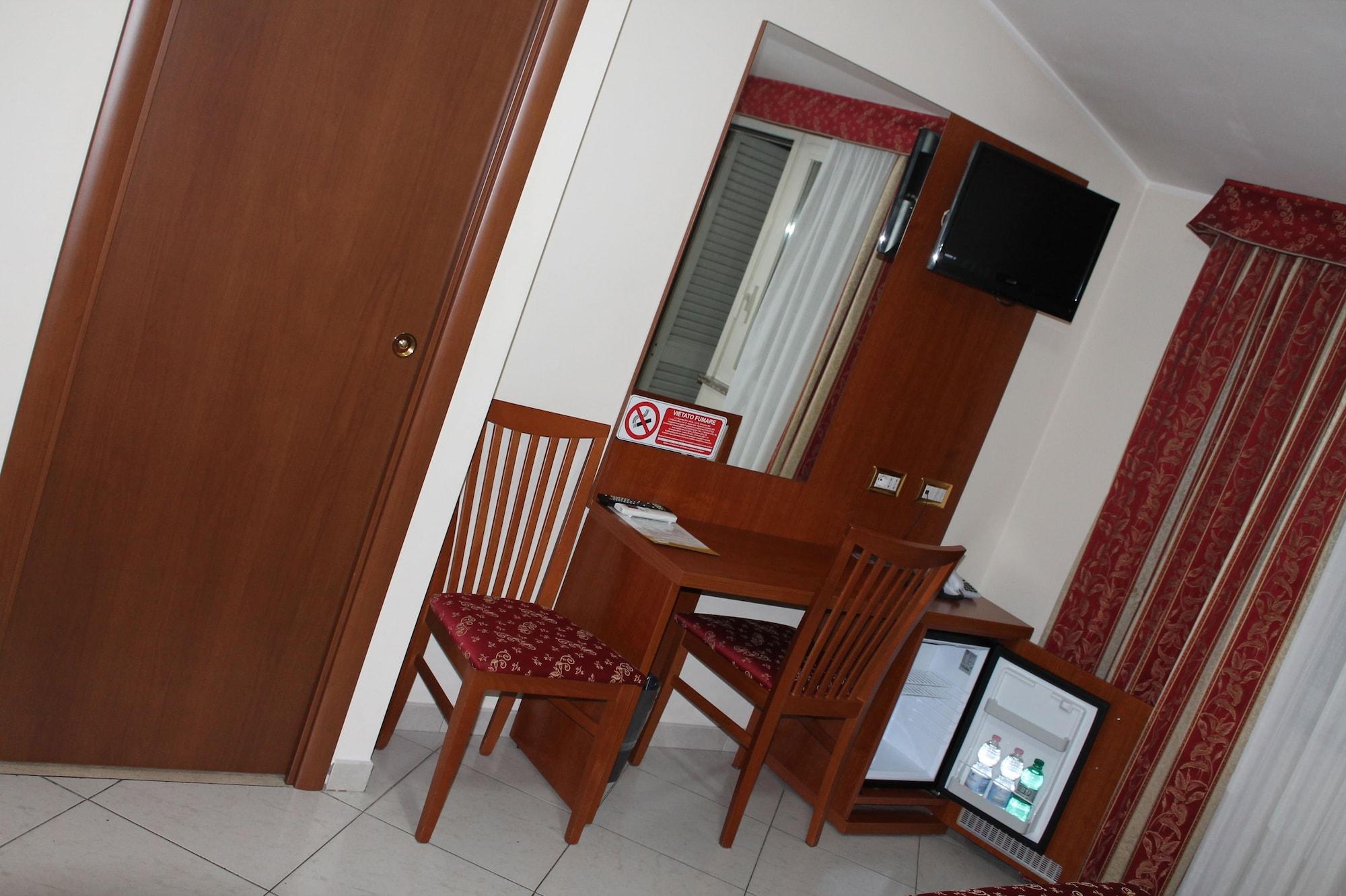 Hotel Vitti Rome Luaran gambar